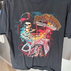 Black Rock Graphic Short Sleeve Tee